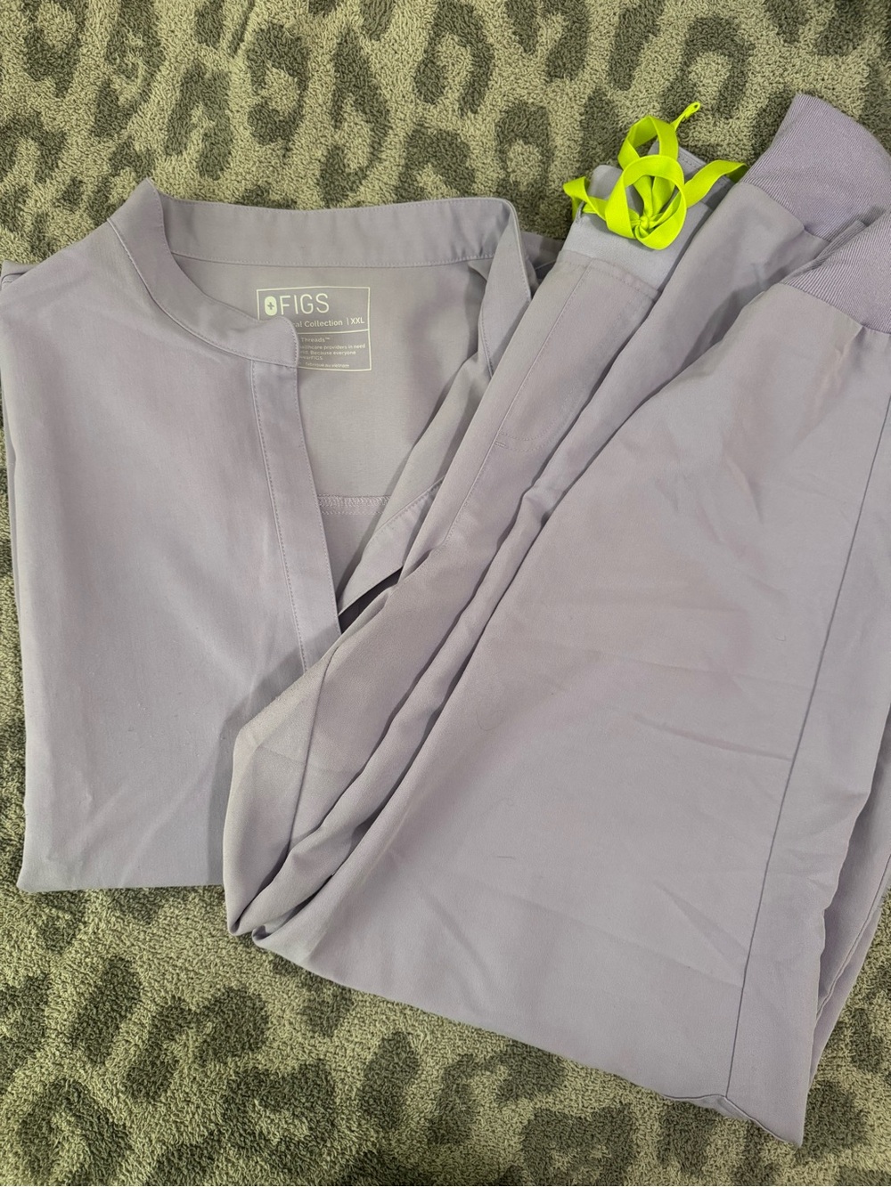 Figs Lavender Dew Women’s Rafaela & Zamora Joggers